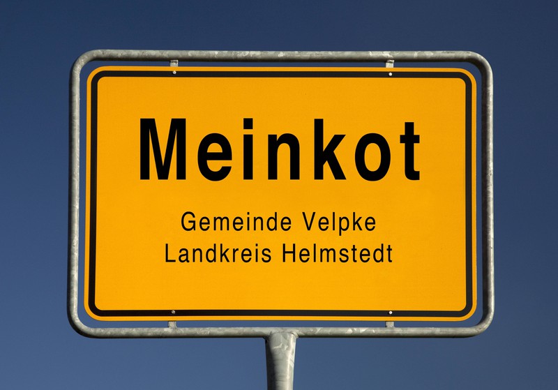 Der deutsche Ortsname Meinkot.