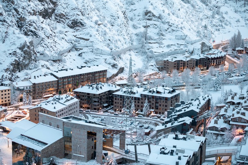 Andorra bietet Wintersport im südlichen Flair. Totztdem ist der Ort eher unbekannt.