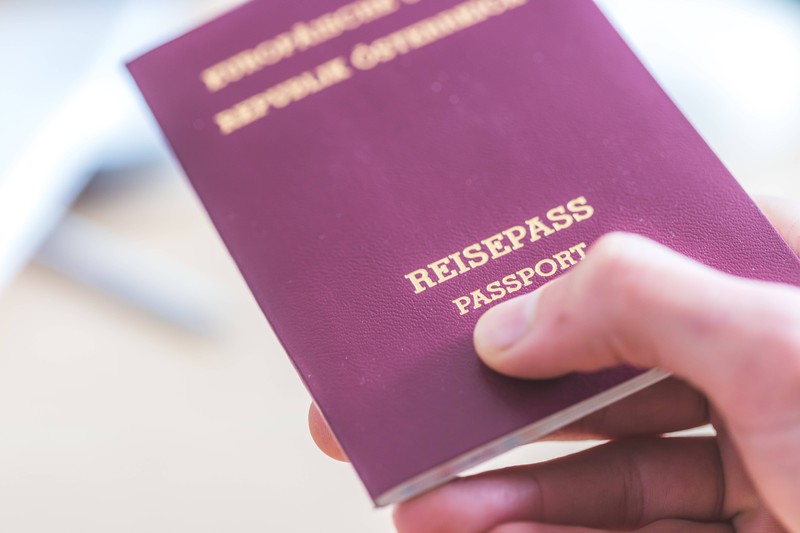 Brauchen Babys eigentlich einen Pass oder ein anderes Ausweisdokument?
