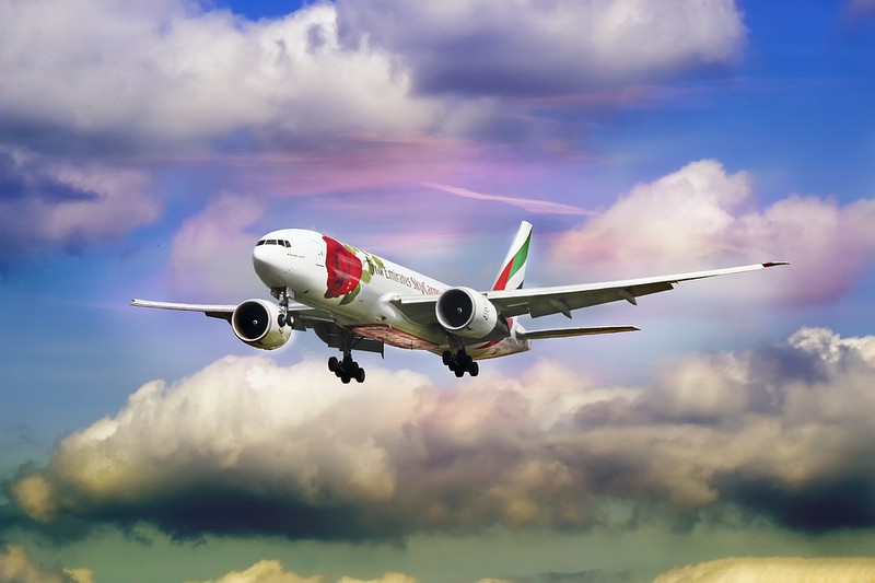 12 schockierende Geheimnisse einer Flugbegleiterin der Emirates