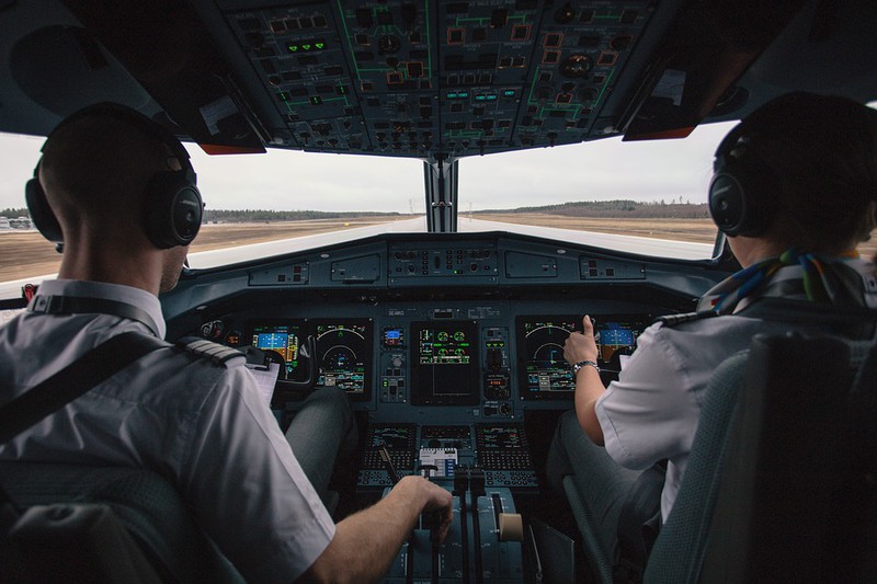 Lufthansa-Pilot packt aus: Das machen sie wirklich auf Langstreckenflügen