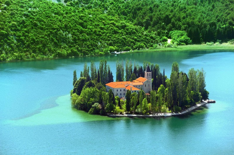Die Seen im Krka Nationalpark gelten als die schönsten Kroatiens