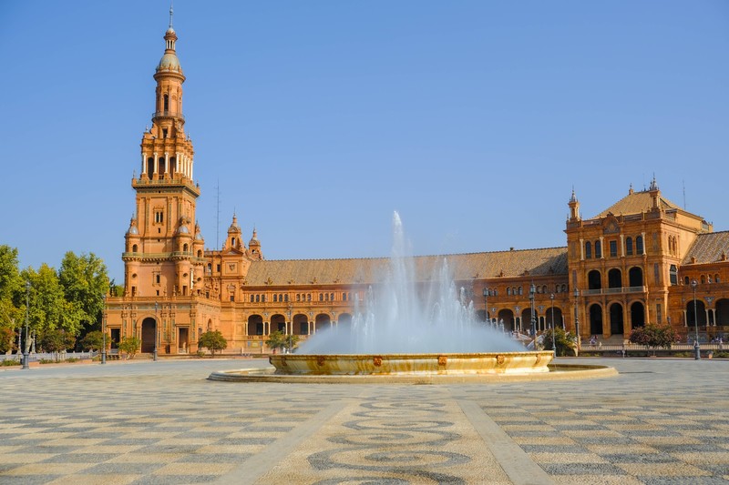 Sevilla verkörpert das Herz Andalusiens, im Süden Spaniens.