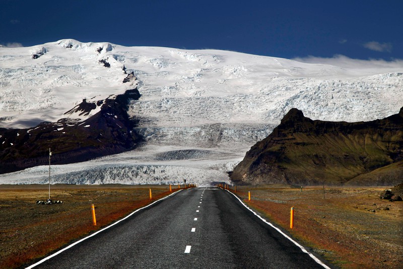 Auf der Ringstraße in Island umrundest du einmal die komplette Insel