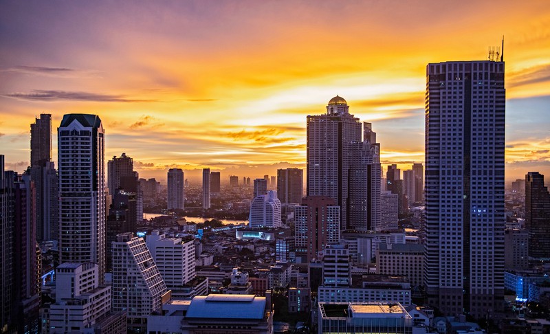 In der  Hauptstadt Thailands, Bangkok findet man eine sehr schöne Skyline