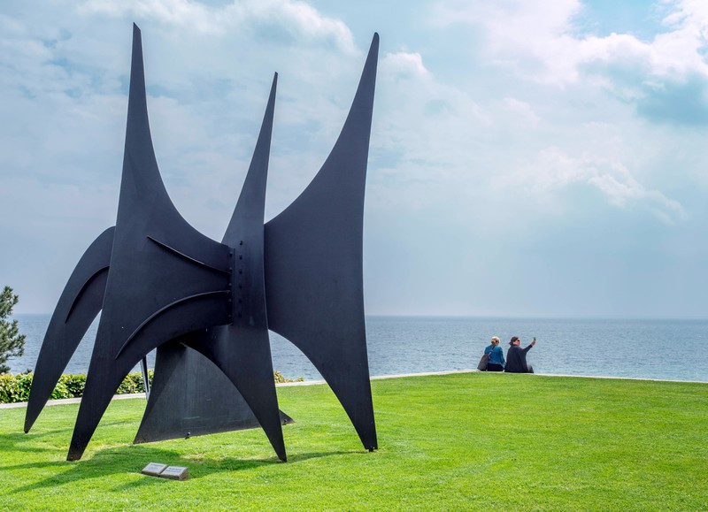 Das Louisiana Museum of Modern Art ist bei Touristen sehr beliebt. Hier gibt es moderne Kunst