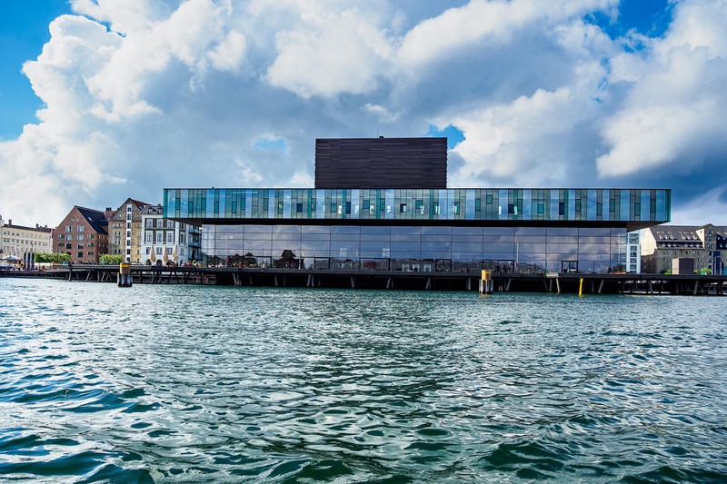 Es gibt viele interessante und geschichtsreiche Gebäude in Kopenhagen zu sehen.