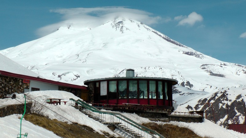 Mount Elbrus: So besteigt ihr den höchsten Berg Europas