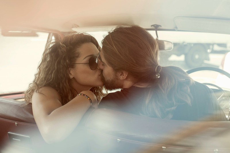 In manchen Regionen in Italien darf im Auto nicht geküsst werden