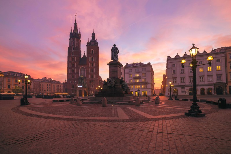 Gerade der Marktplatz und die Altstadt von Krakau sollte man besichtigt haben.
