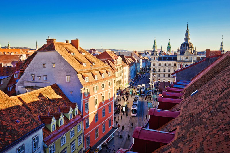 Graz bietet dir unzählige Möglichkeiten, um deine Reise voll auszukosten.