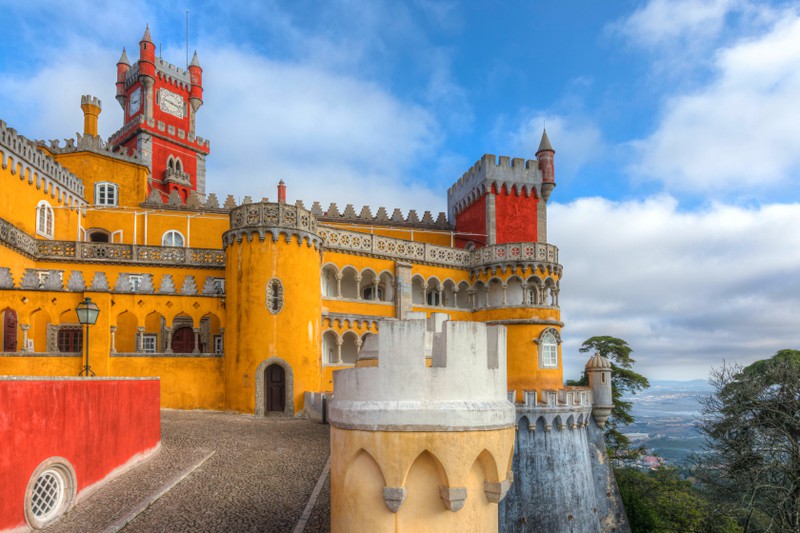 Es wundert nicht, dass der Palacio da Pena in Sintra so beliebt ist