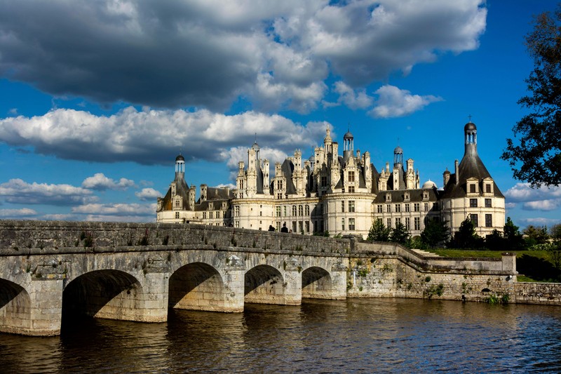 Auch das charmante Schloss Chambord solltest du einmal besuchen.