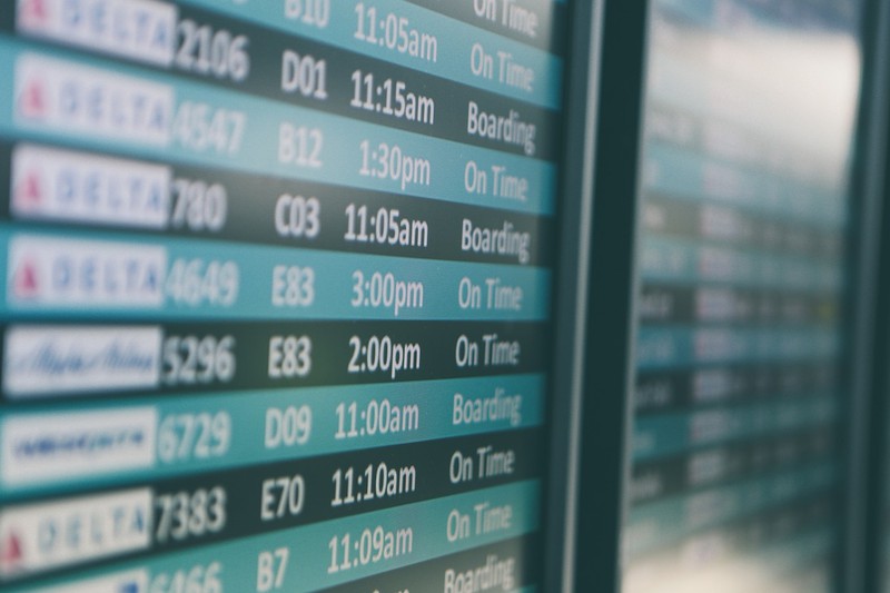 Mit diesen Tipps sparst du bei der nächsten Reise Zeit und Geld