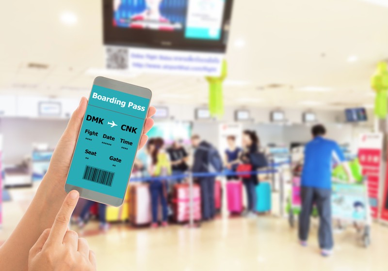 Mit dem Boarding Pass inklusive QR-Code auf dem Smartphone kommt beim Reisen weniger Müll zustande.