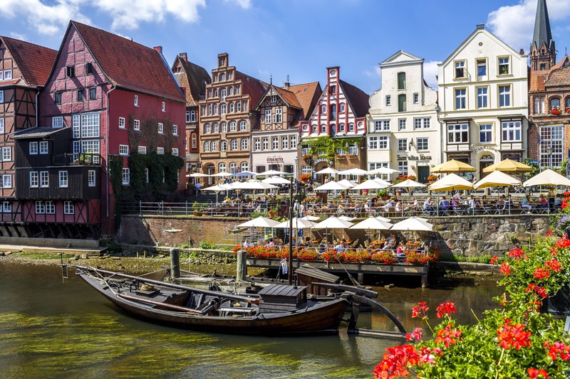 Die Lüneburger Altstadt darf bei der Erkundung Deutschlands nicht fehlen.