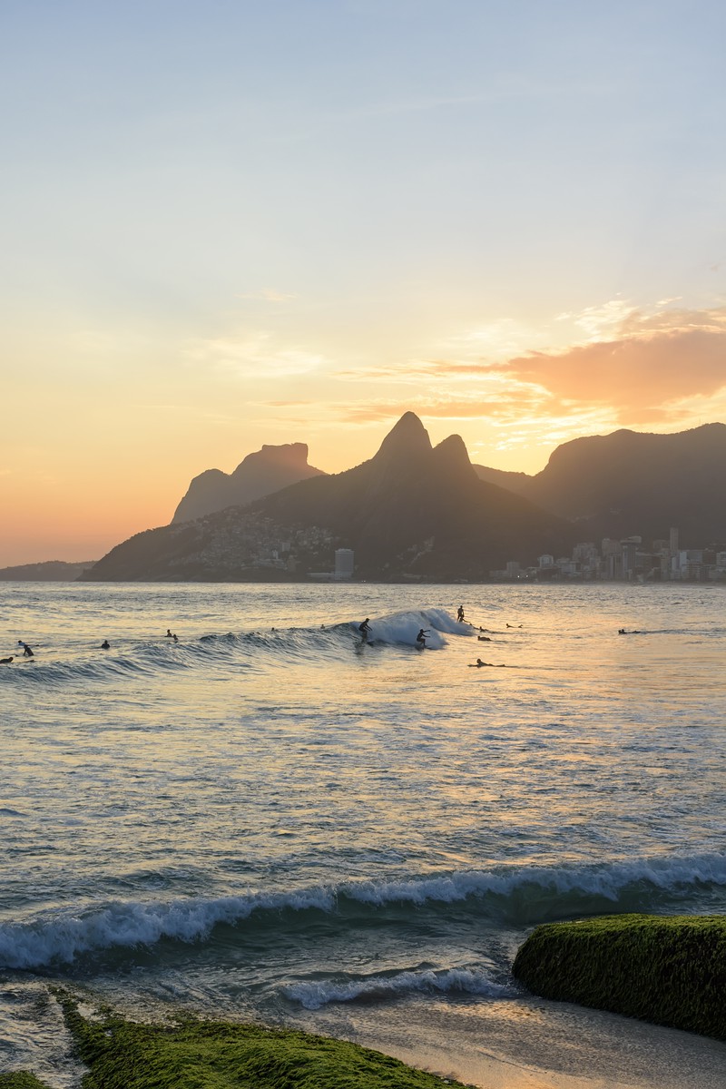 Der Arpoador Rock beim Sonnenuntergang
