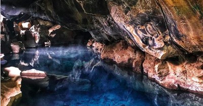 Abenteuerreisen: Die 10 schönsten Badegrotten der Welt