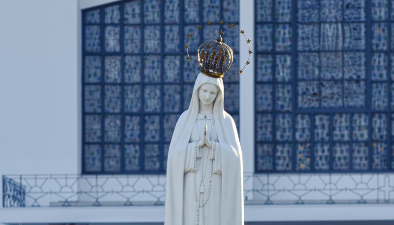 Statue