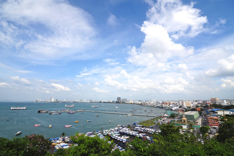Pattaya City vereint Stadtleben und Strand-Feeling.