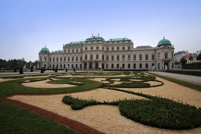 Das Schloss Belvedere in Wien verzaubert mit seiner Architektur.