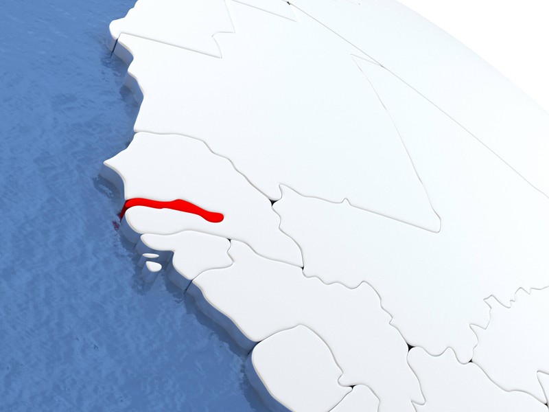 Ein sehr schmales Land am Meer nur der Umriss