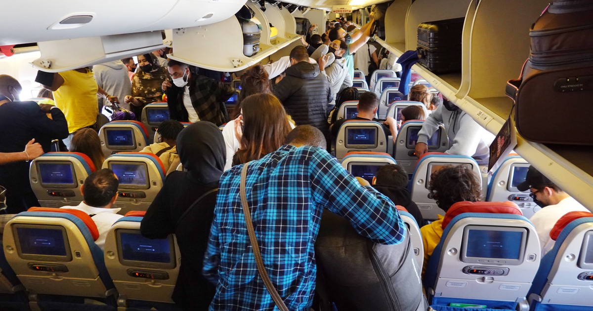 No-Gos im Flugzeug: 10 Dinge, die du vermeiden solltest