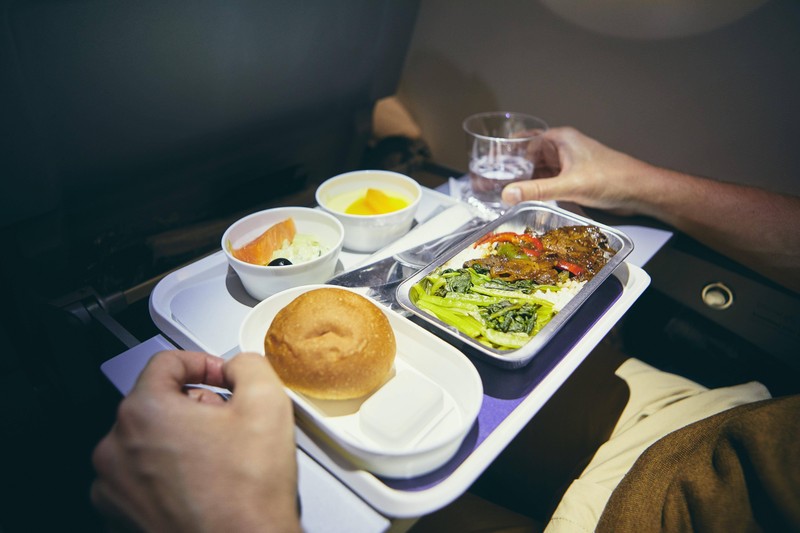 Flugbegleiter mögen es nicht, wenn man das Flugzeug wie ein Restaurant behandelt