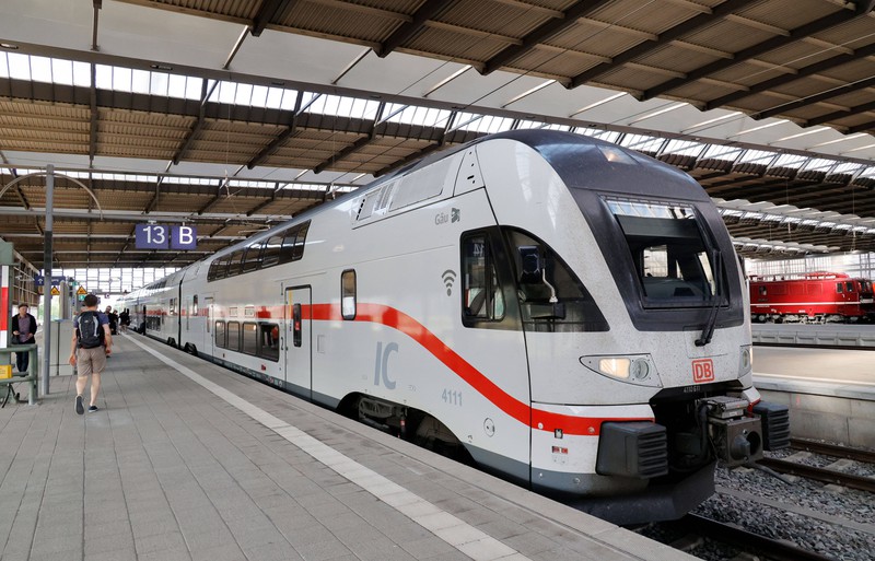 Züge mit bestimmten Bezeichnungen sind vom Angebot des 9-Euro-Tickets ausgeschlossen.
