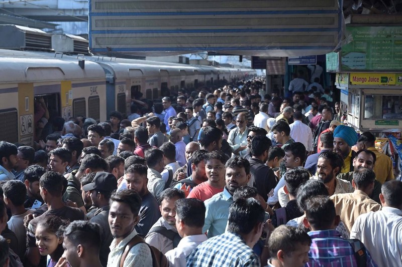 In Mumbai lebt ein Großteil der Menschen in Slums.