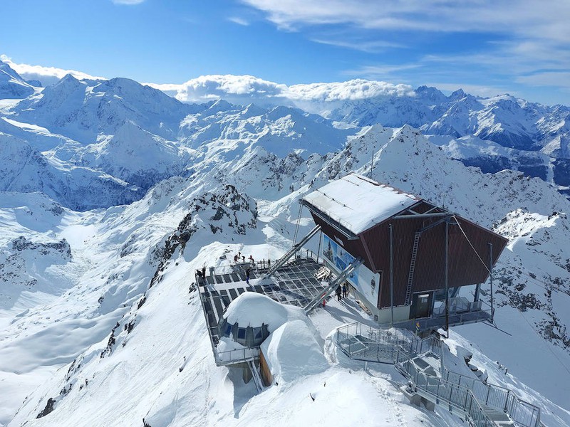 Verbier in der Schweiz ist ein echtes Winter Wunderland.