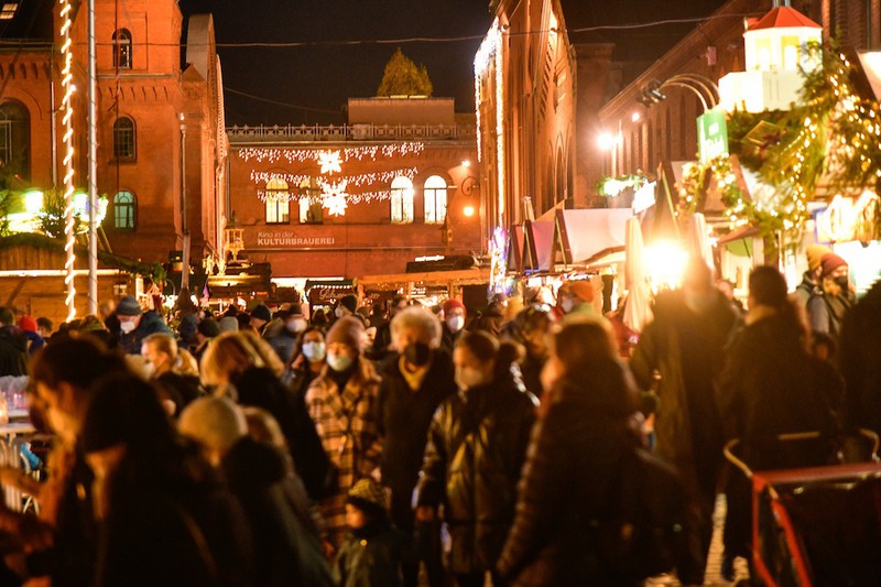 Der Weihnachtsmarkt an der Kulturbrauerei ist skandinavisch angehaucht.