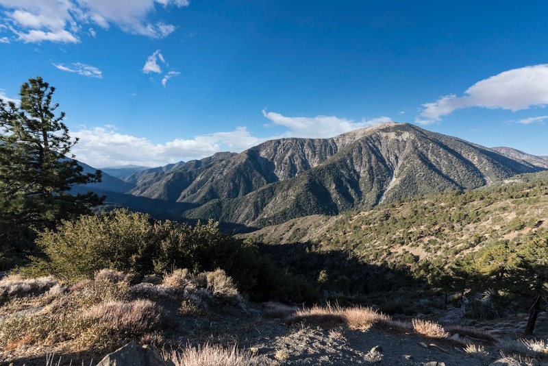 Das San Gabriel Mountains National Monument wird von Besuchern oft komplett vermüllt zurückgelassen.