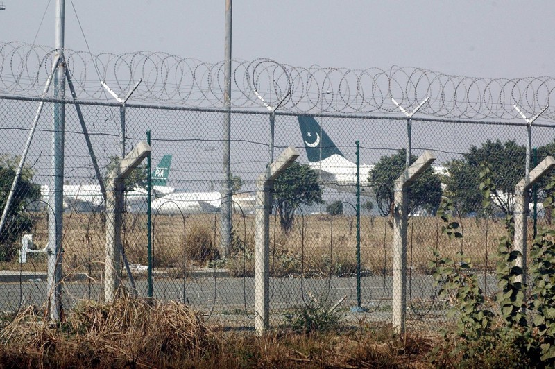 Am Flughafen in Lahore musst du Zeit mitbringen.