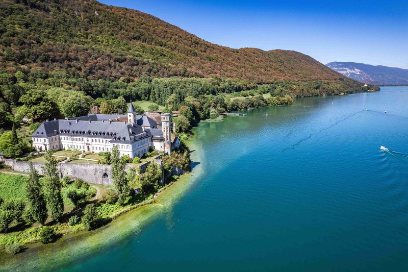 Der See Lac du Bourget verfügt über insgesamt zehn Strände.