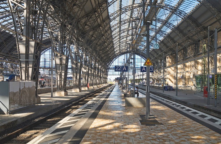 Auch in Frankfurt ist es am Bahnhof gefährlich.