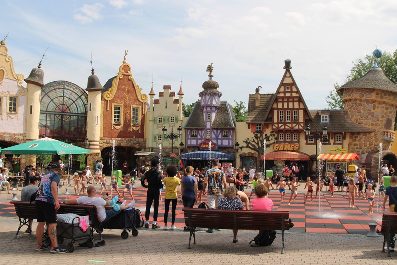 Holiday-Park in Hassloch, Pfalz, ist ein Ort der Freude.