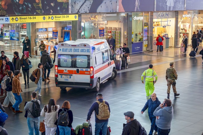 Am Bahnhof Roma Termini sollten stets die Taschen im Blick gehalten werden.
