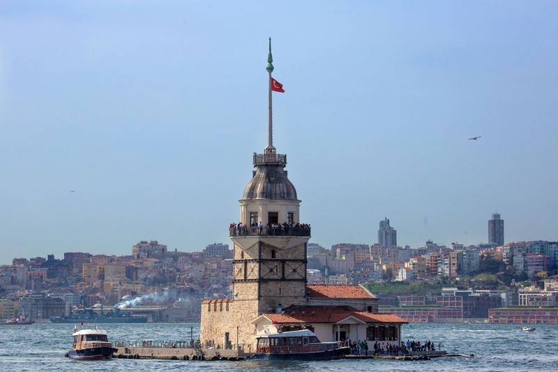 Der Leanderturm ist eines der Wahrzeichen von Istanbul.