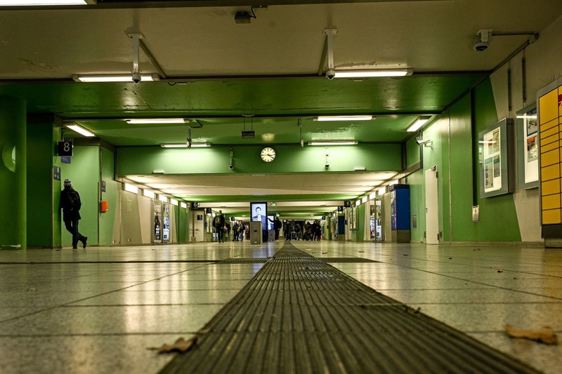 Wer am Bahnhof in Bielefeld landet, möchte am liebsten schnell wieder weg.