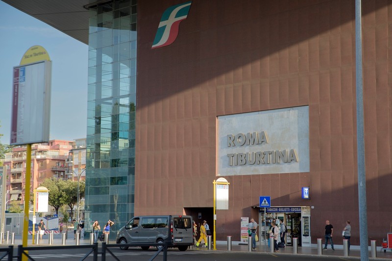 Roma Tiburtina ist der zweitgrößte Bahnhof in Rom.