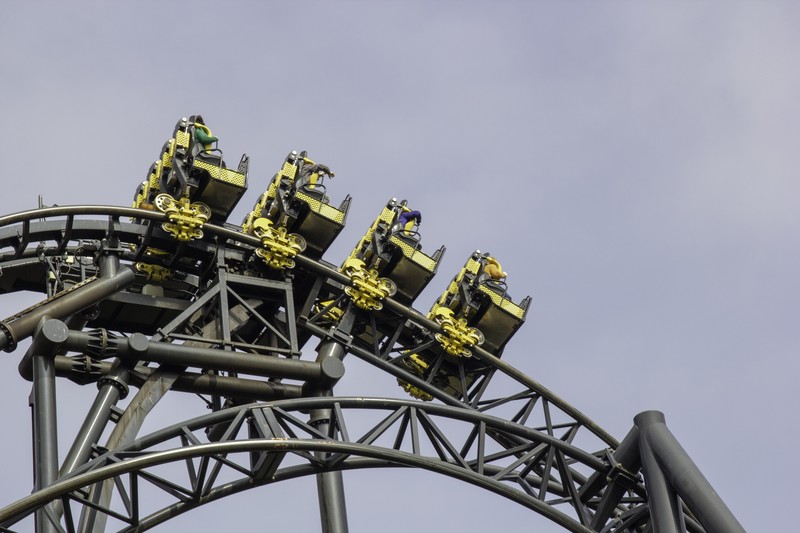 Die Achterbahn The Smiler in Alton Towers.