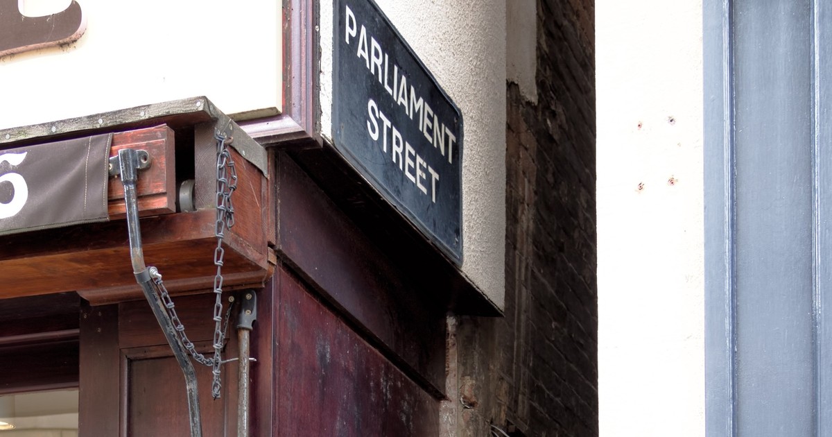 Das sind die engsten Straßen und Gassen der Welt