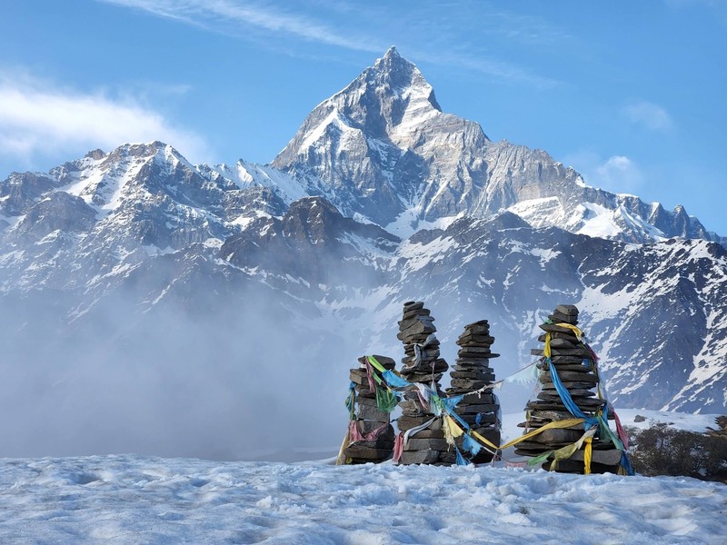 Markierungen zeigen den Annapurna-Circuit-Trek.