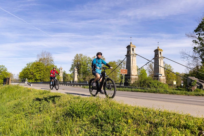 Auch am Bodensee kann man perfekt mit dem E-Bike fahren.